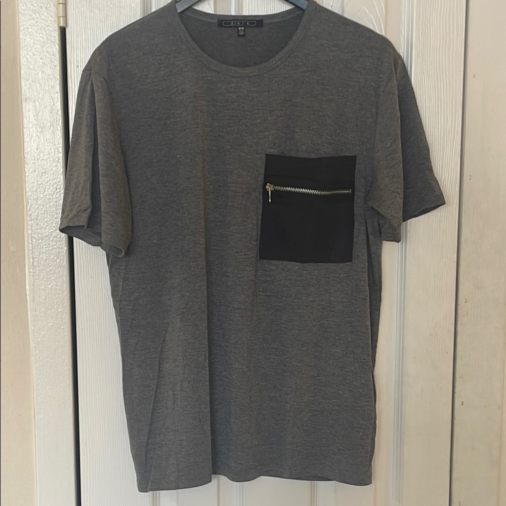 Forever 21 Short Sleeve T-Shirt Size Medium In Gray